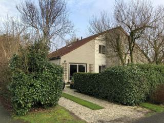 Holiday Home in Julianadorp with Sauna & Pool, cleaning included - Julianadorp - 9