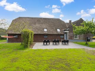 The Old Farmhouse with terrace in Montfoort, cleaning included - Montfoort - 9