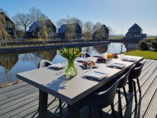 Luxurious detached water villa with jetty, cleaning included - Balk - 8
