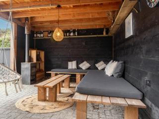 Holiday home on the Veerse Meer, cleaning included - Kamperland - 3