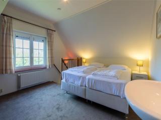 Apartment in Vrouwenpolder near the Dunes, cleaning included - Vrouwenpolder - 8