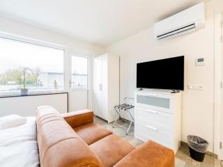 Beautiful apartment near recreational facility, cleaning included - Landgraaf - 0