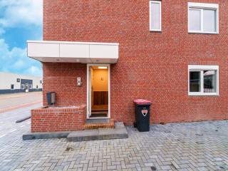 Beautiful apartment near recreational facility, cleaning included - Landgraaf - 3