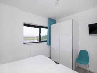 Apartment in Veere with Marina Views, cleaning included - Kamperland - 4