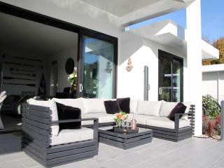 Elegant Waterfront Villa with Jetty, cleaning included - Zeewolde - 5