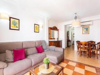 Apartment in Nerja near Sea Beach, cleaning included - 4