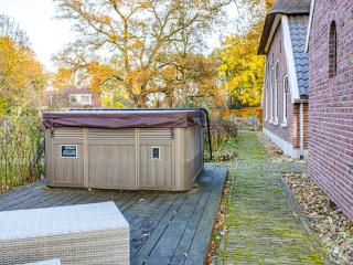 Farmhouse Nijverdal near Sallandse Heuvelrug, cleaning included - Nijverdal - 6