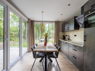 Chalet in Austria near Forest Edge, cleaning included - Hoenderloo - 0