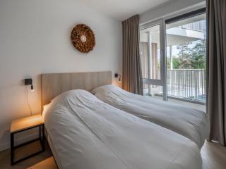 Spacious waterfront apartment, cleaning included - Arnemuiden - 2
