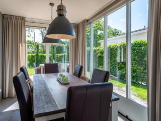 Detached House Zeeland near Beach, cleaning included - Kamperland - 8