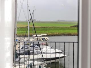 Harbour-View Apartment, cleaning included - 5