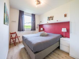 Semi-detached house near Noord-Beveland Beach, cleaning included - Kamperland - 8
