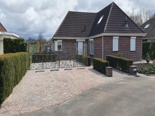 Family Home in Zeewolde by Forest Trails, cleaning included - Zeewolde - 4