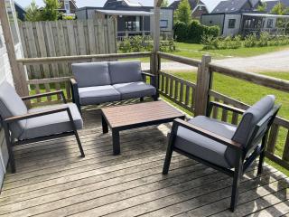 Chalet in Friesland near Alde Feanen Park, cleaning included - De Veenhoop - 1
