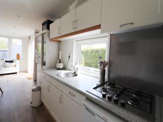 Cottage in Grou with Water Sports Access, cleaning included - Grou - 1