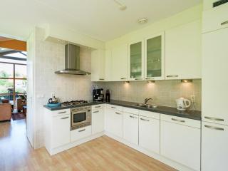 Villa Flevohuis in Biddinghuizen, cleaning included - Biddinghuizen - 8