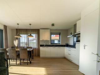 Holiday Home in Scherpenisse near Nature Reserve, cleaning included - Scherpenisse - 8