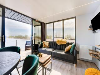 Houseboat in Volendam by Ijsselmeer, cleaning included - Volendam - 3