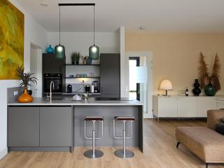 Luxury villa with veranda screen SUPs and canoe, cleaning included - Zeewolde - 7