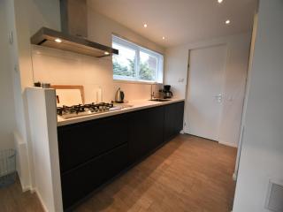 Bungalow near Veerse Meer with Private Garden, cleaning included - Kamperland - 0