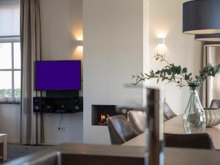 Holiday Home in Colijnsplaat near Oosterschelde, cleaning included - Colijnsplaat - 1
