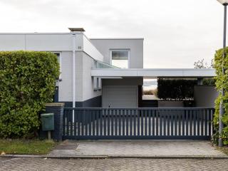 Holiday Home by Lake Veerse Meer, cleaning included - Kamperland - 3