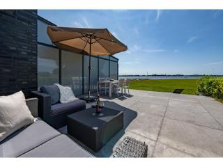 Holiday Home by Veerse Meer with Panoramic View, cleaning included - Kamperland - 0
