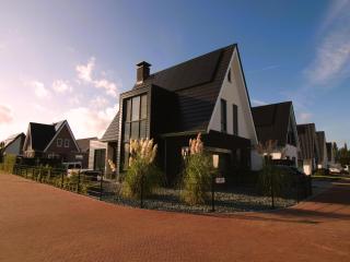 Peaceful villa on the water in Stavoren, cleaning included - Stavoren - 8
