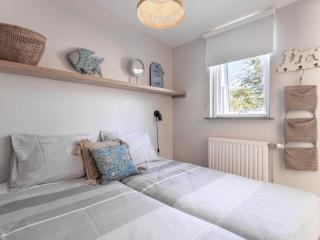 Holiday Home in Zeeland near Beach, cleaning included - Kamperland - 2