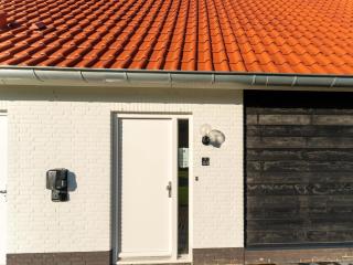 House near Scherpenisse Beach with Garden, cleaning included - Scherpenisse - 3