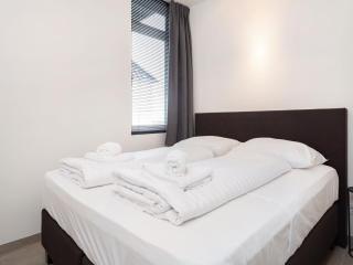 Apartment located on the Sneekermeer, cleaning included - Offingawier - 8