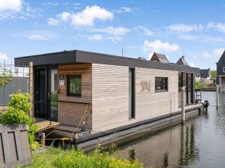 Brand new Boathouse on the water in Stavoren, cleaning included - Stavoren - 9