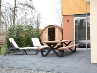 Wellness Bungalow with whirlpool and sauna, cleaning included - Zevenhuizen - 6