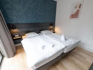 Wellness Bungalow with whirlpool and sauna, cleaning included - Zevenhuizen - 1