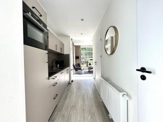 Beautiful holiday home with terrace on the Veluwe, cleaning included - Hoenderloo - 1