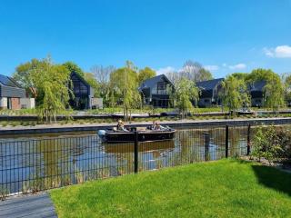 Villa in Balk with Private Jetty, cleaning included - Balk - 6