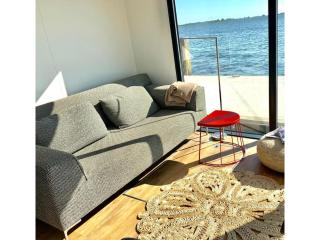 Houseboat in Offingawier with terrace, cleaning included - Offingawier - 0