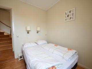 Apartment in Bergen near Beach & Forest, cleaning included - Bergen aan Zee - 0