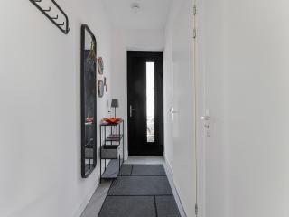 Family villa with garden and jetty, cleaning included - Zeewolde - 5
