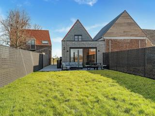 Holiday Home in Aardenburg near Sint-Baafskerk, cleaning included - Aardenburg - 6