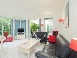 Villa with garden and fireplace, cleaning included - Oudemirdum - 8