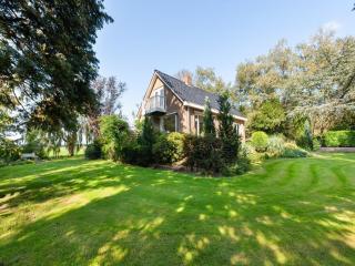 Cozy vacation home with a private garden, cleaning included - Mantinge - 4
