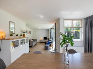 Holiday home in Wolphaartsdijk, cleaning included - Wolphaartsdijk - 4