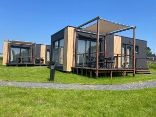 Cottage in Menaam near Frisian Landscape, cleaning included - Menaldum - 9