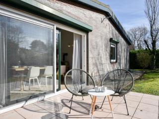 Holiday home on the Veerse Meer, cleaning included - Kamperland - 5