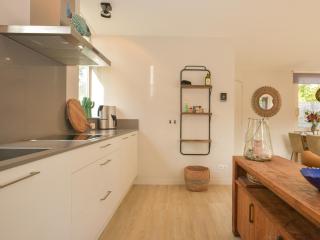 Holiday Home near Beach with Garden, cleaning included - Kamperland - 4