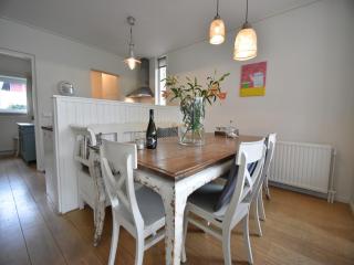Bungalow in Kamperland near Water Sports, cleaning included - Kamperland - 0