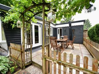 Chalet in Veluwe near Sauna Drôme, cleaning included - Putten - 5