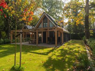 Holiday Home in Lochem with Garden View, cleaning included - Lochem - 9