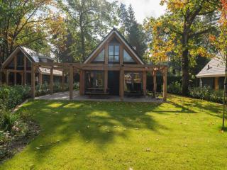 Holiday Home in Lochem with Garden View, cleaning included - Lochem - 3